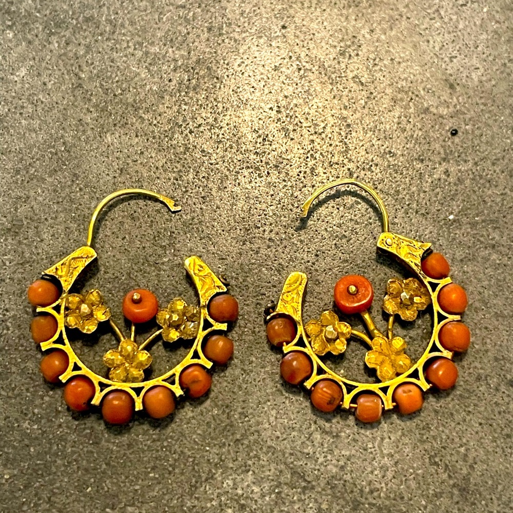 Pair of Mexican gold and coral earrings